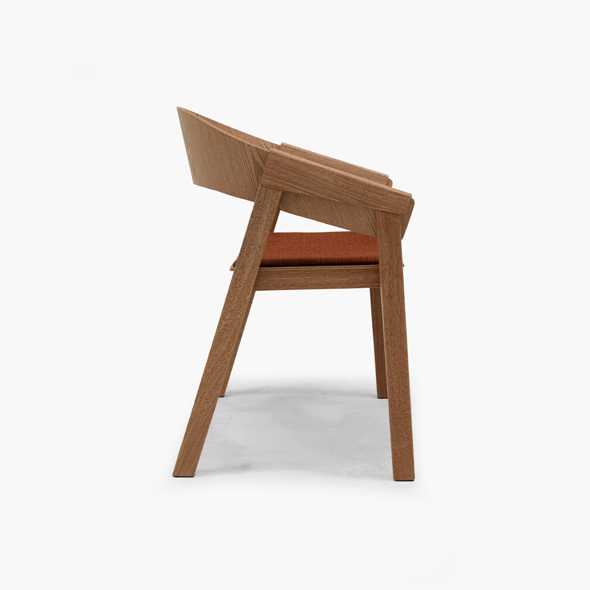 Silla de comedor UHL tapizada | The Blue House