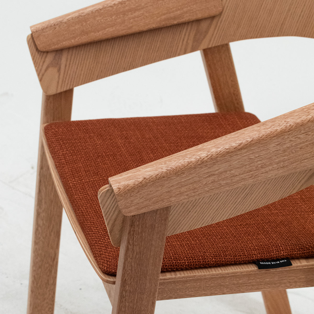 Silla de comedor UHL tapizada | The Blue House