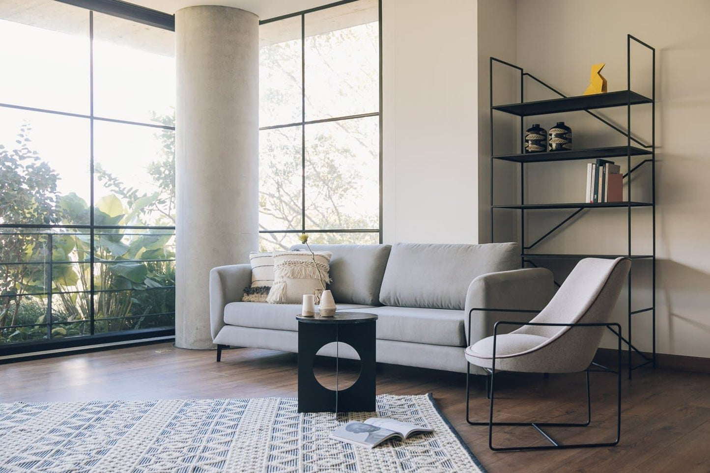 Biblioteca media Dalia - Bibliotecas - The Blue House