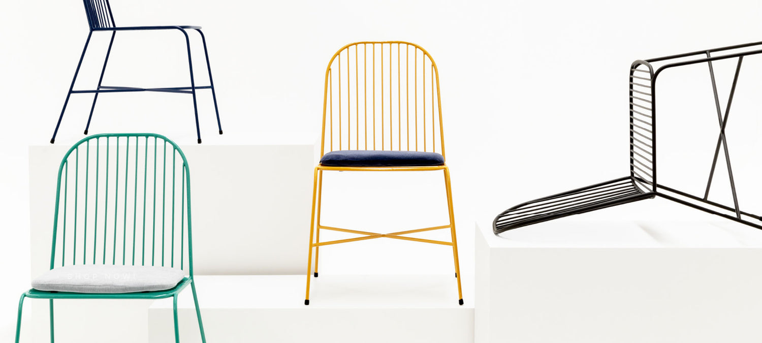 sillas de comedor metálicas de color. Color pop collection. The Blue House