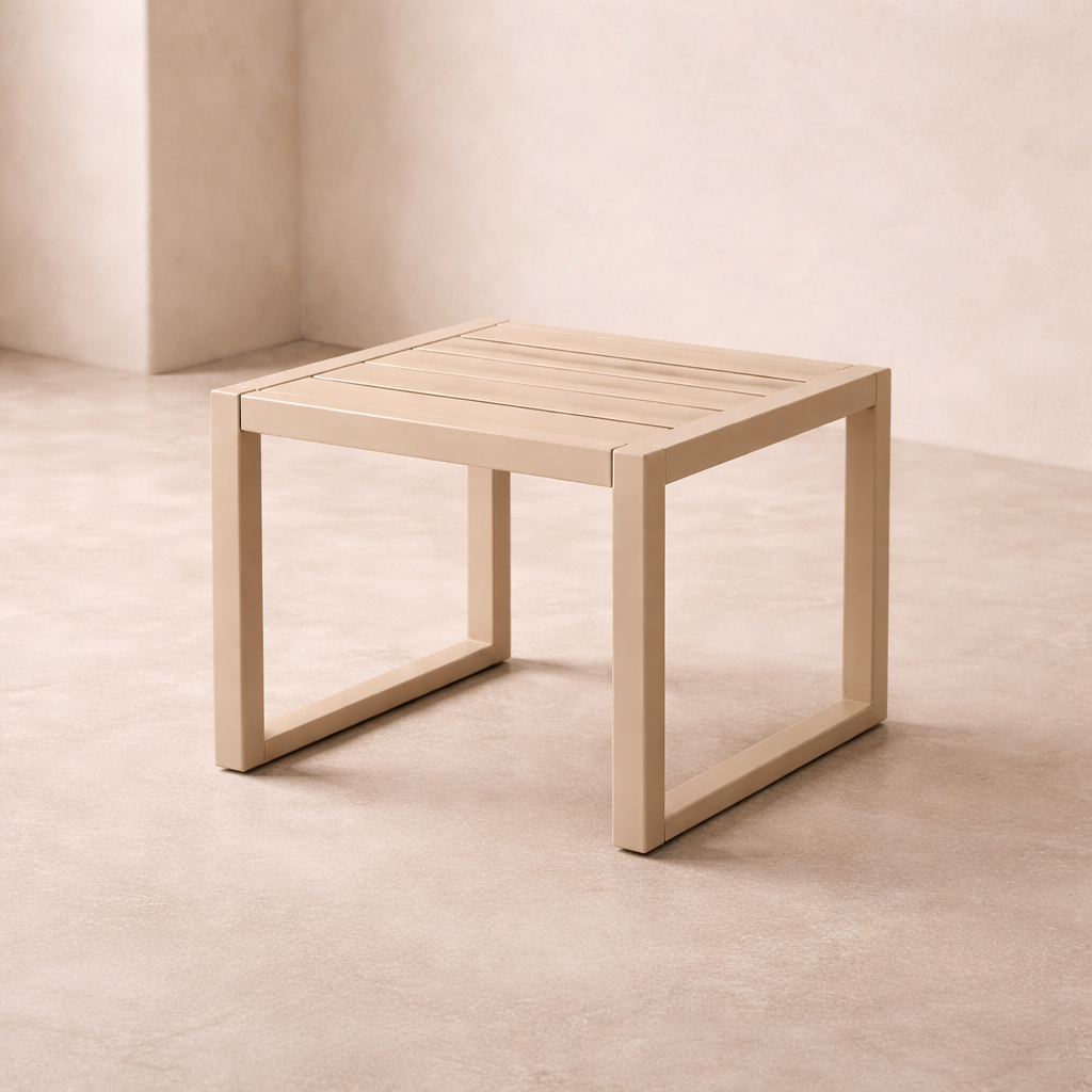 Mesa Auxiliar Balig The Blue House Colombia