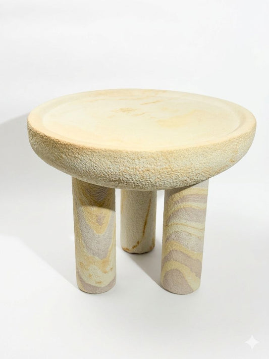 Stool Redondo 3 Patas Fósil Bravío | The Blue House